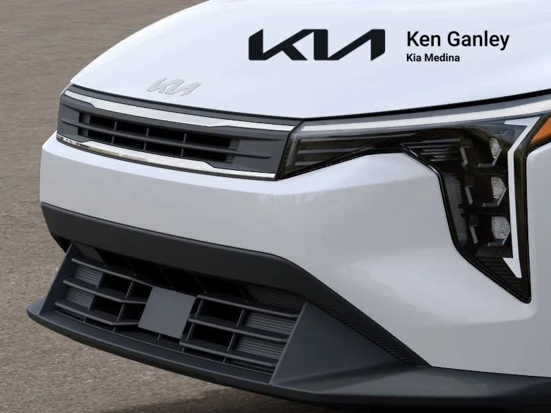 New 2026 White Kia LXS image 12