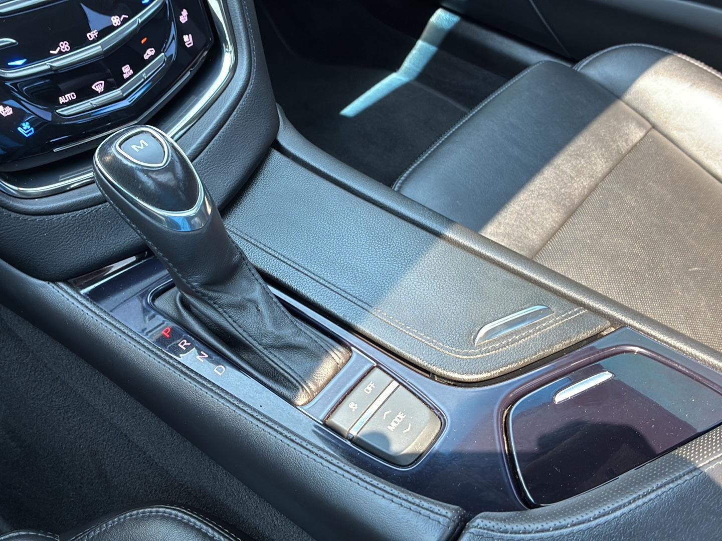 Used 2019 Black Raven Cadillac Luxury AWD image 35