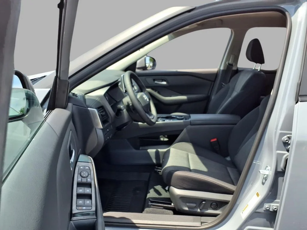 New 2026 Boulder Gray Pearl Nissan SV image 19