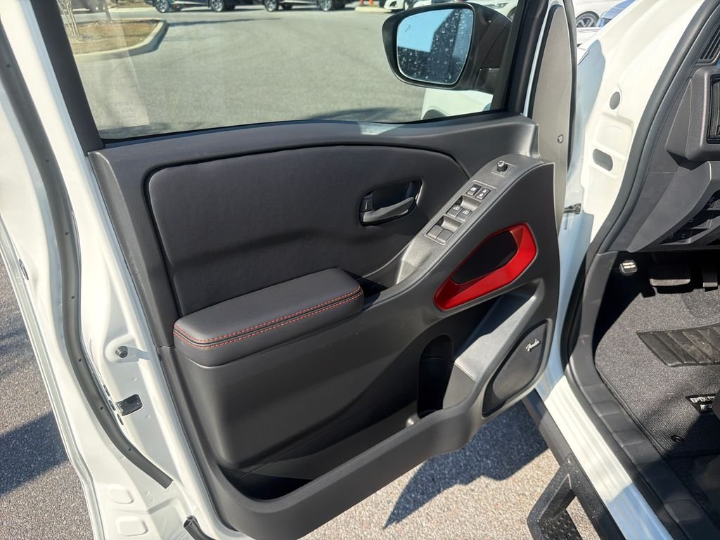 New 2026 Nissan Frontier PRO-4X 4D Crew Cab