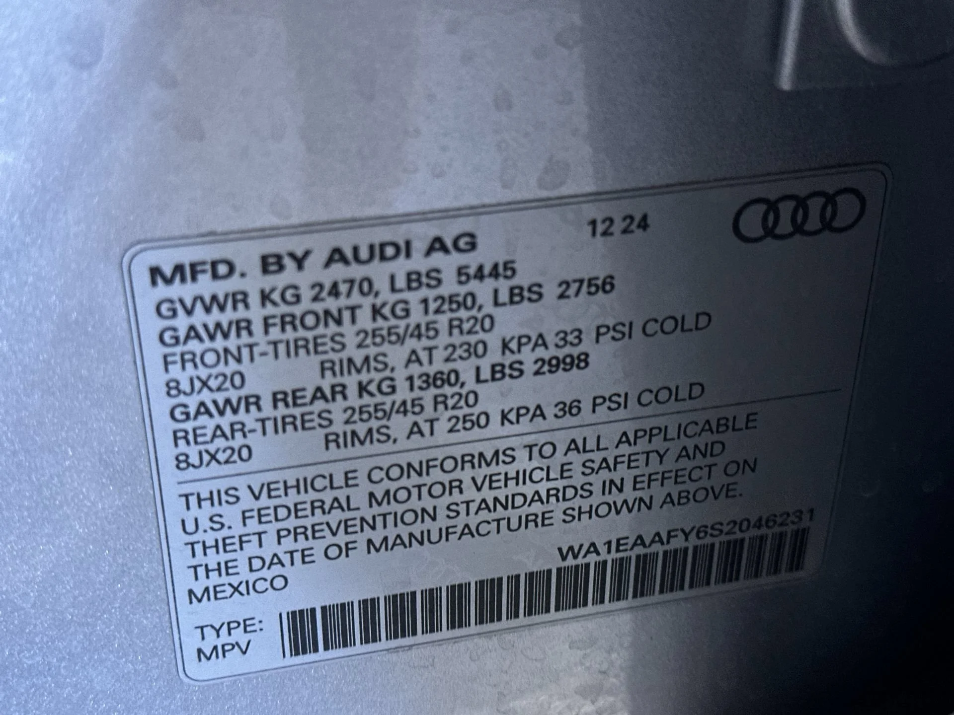 Used 2025 Florett Silver Metallic Audi S line Premium Plus image 13