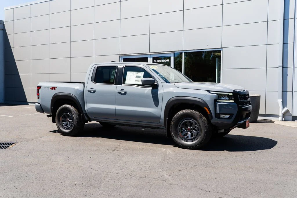 New 2026 Boulder Gray Pearl Nissan Crew Cab PRO-4X® image 30