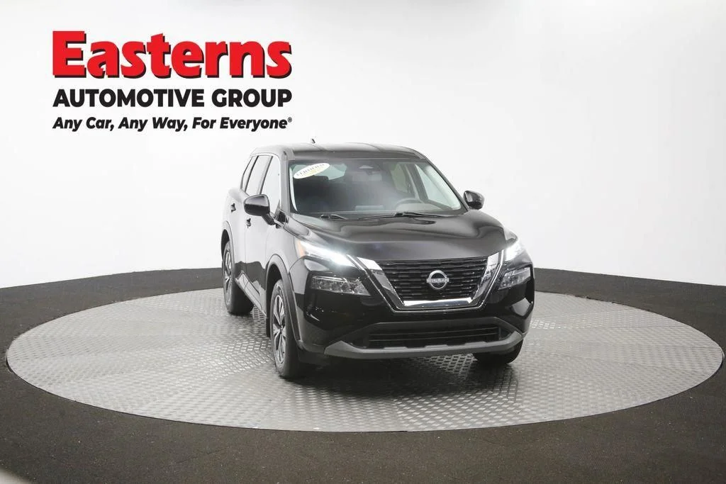 Used 2023 Black Nissan SV image 53