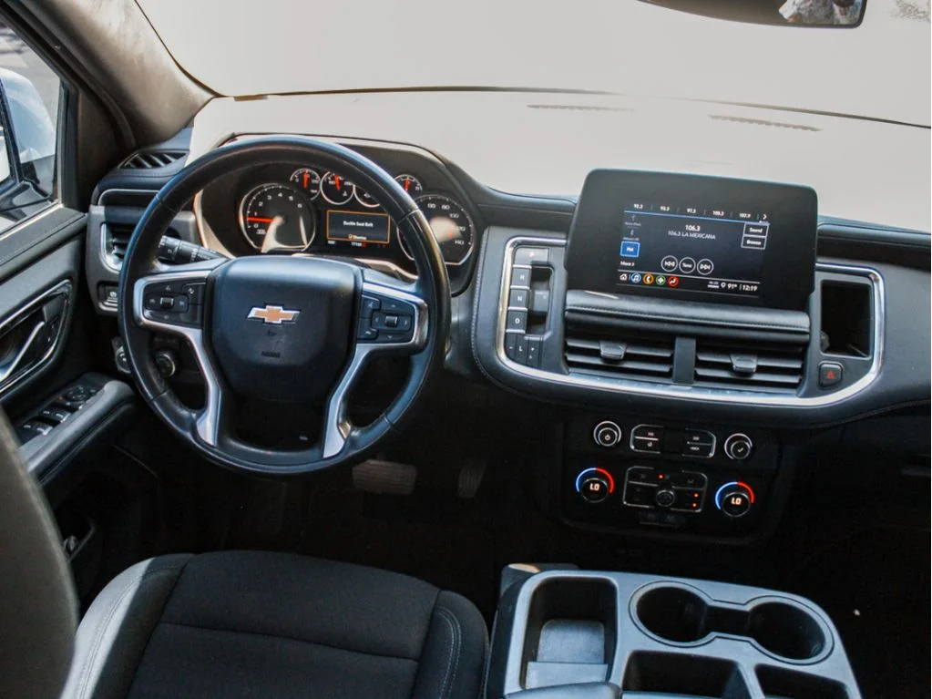 Used 2022 Summit White Chevrolet LS image 25