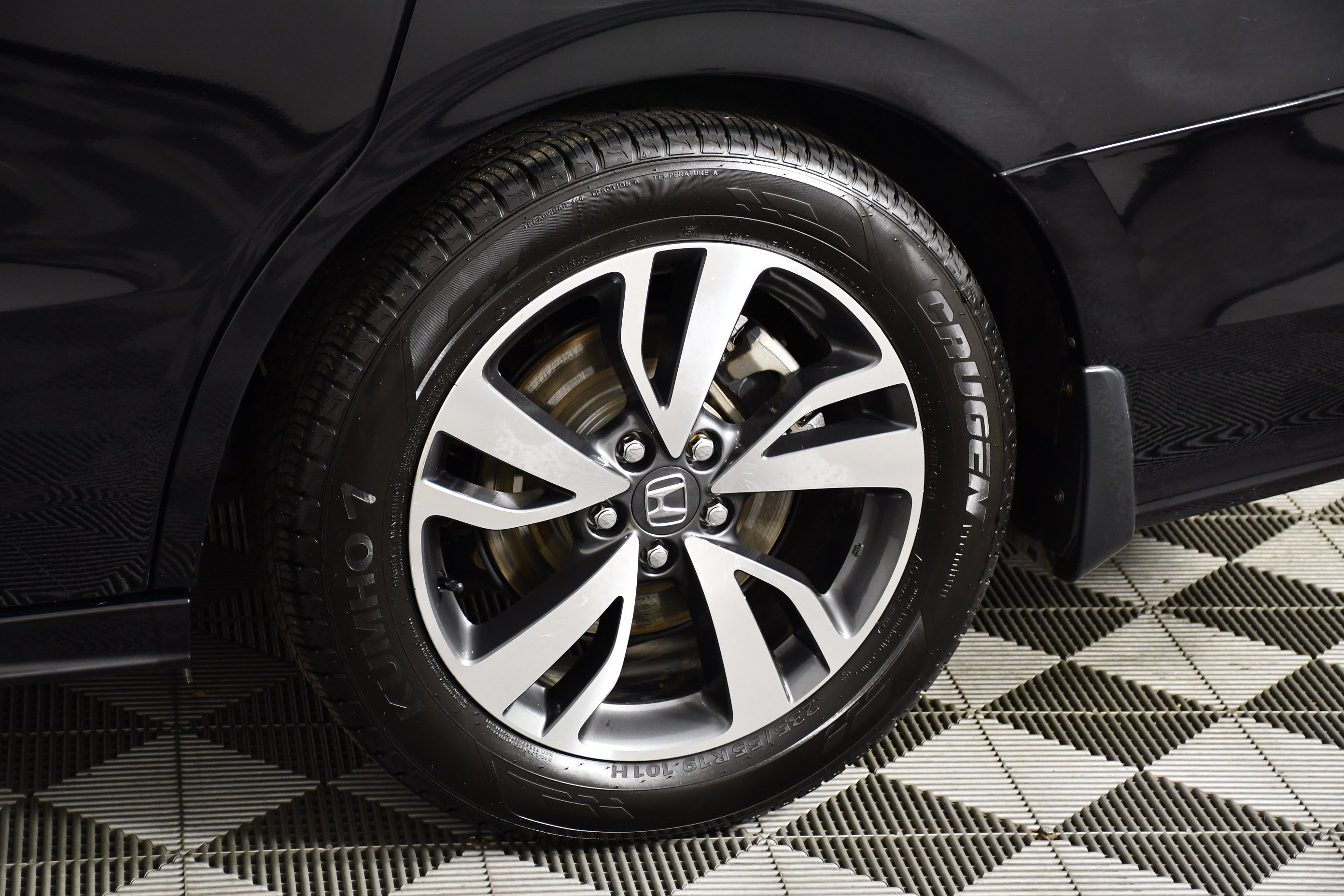 Used 2022 Black Honda Touring image 53