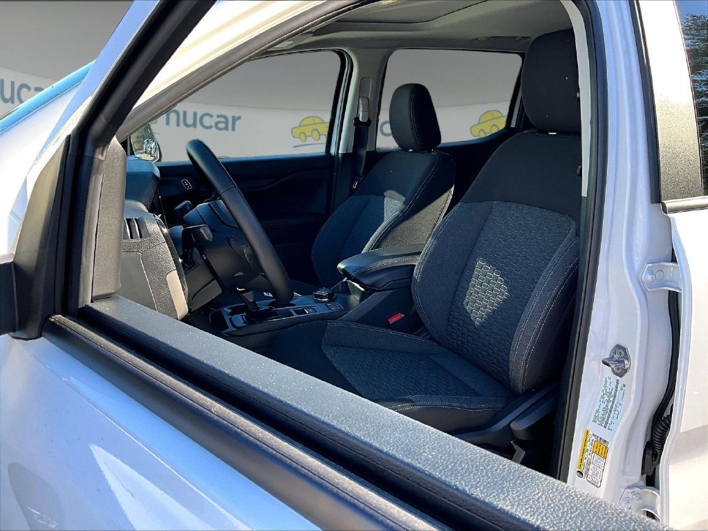 New 2026 Oxford White Ford XLT image 10