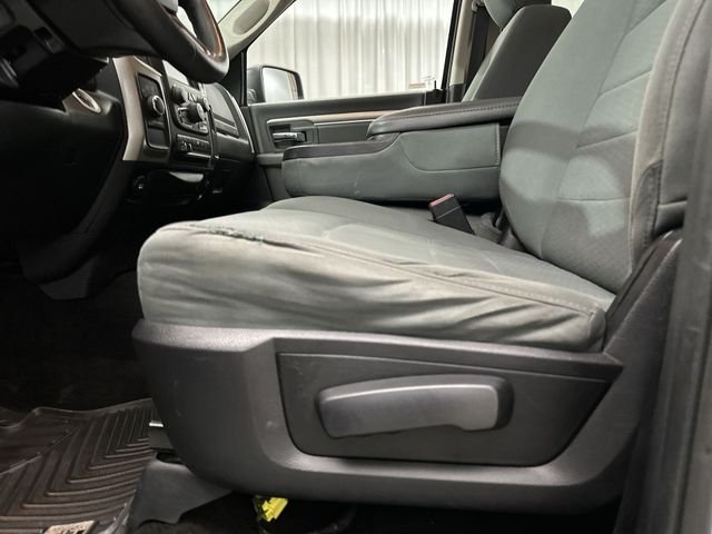 Used 2017 White Ram SLT image 17