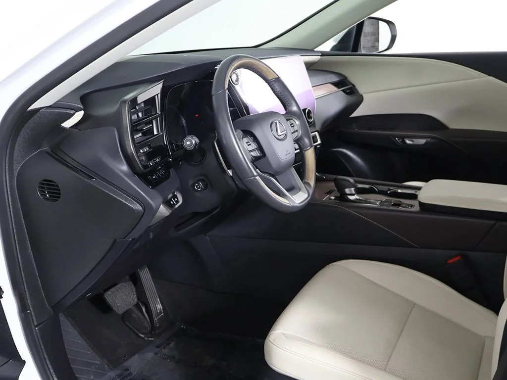 Used 2023 White Lexus 350h Premium image 24