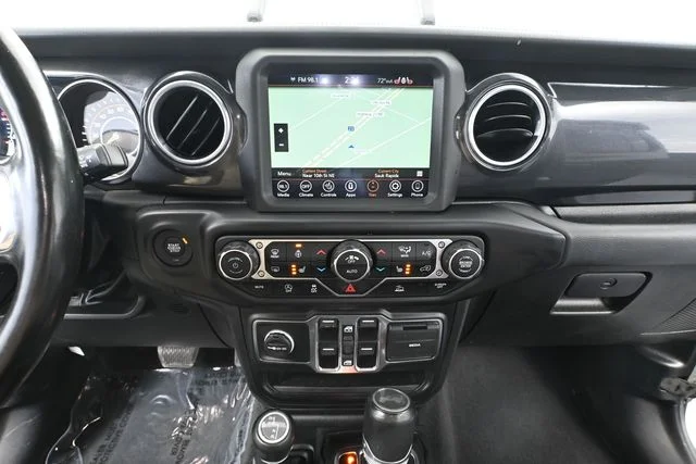 Certified Used 2022 Gray Jeep Unlimited Sahara Altitude image 27