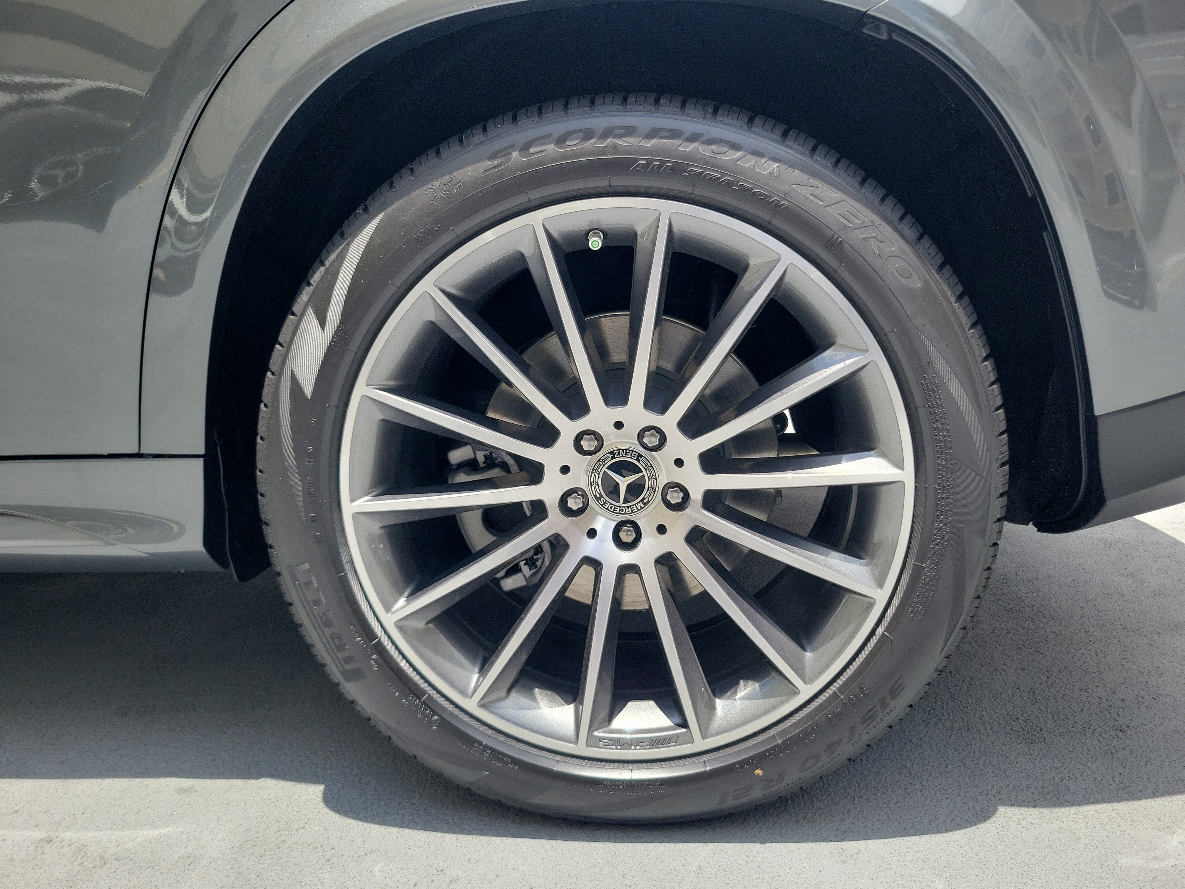 New 2026 Selenite Grey Metallic Mercedes-Benz GLE 450 image 42
