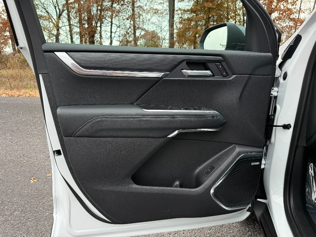 2026 GMC Acadia Elevation - Photo 23