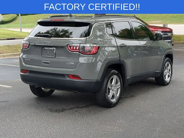 Used 2024 Gray Jeep Latitude image 5