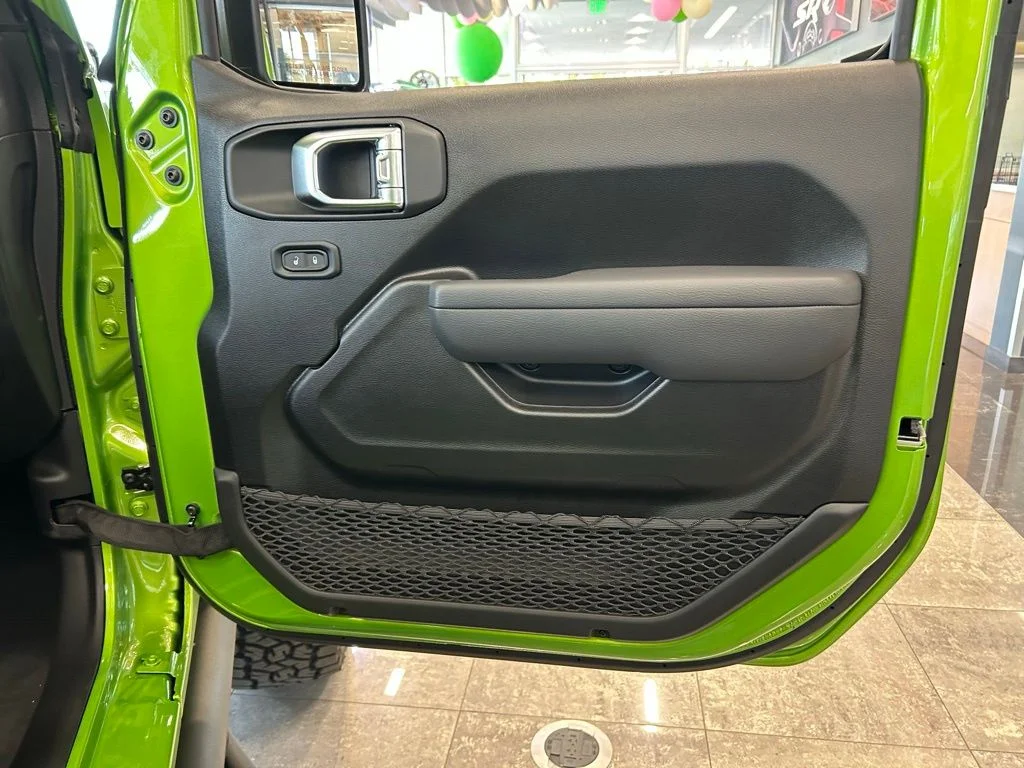 New 2026 Mojito Clearcoat Jeep Sport image 38