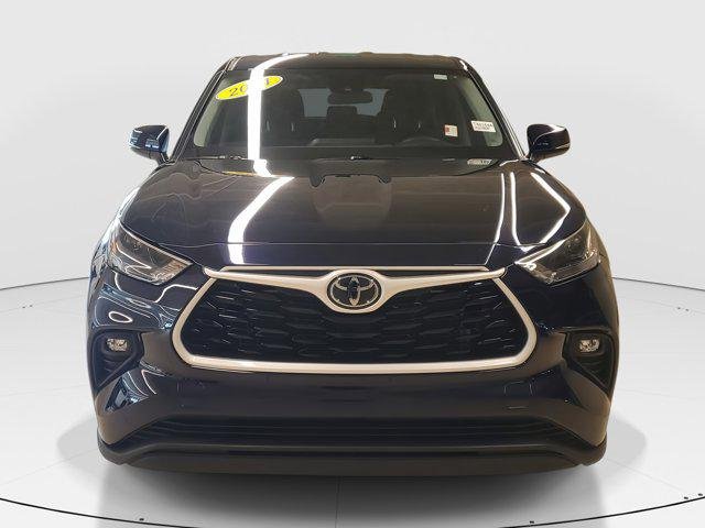 2024 Toyota Highlander LE - Photo 3