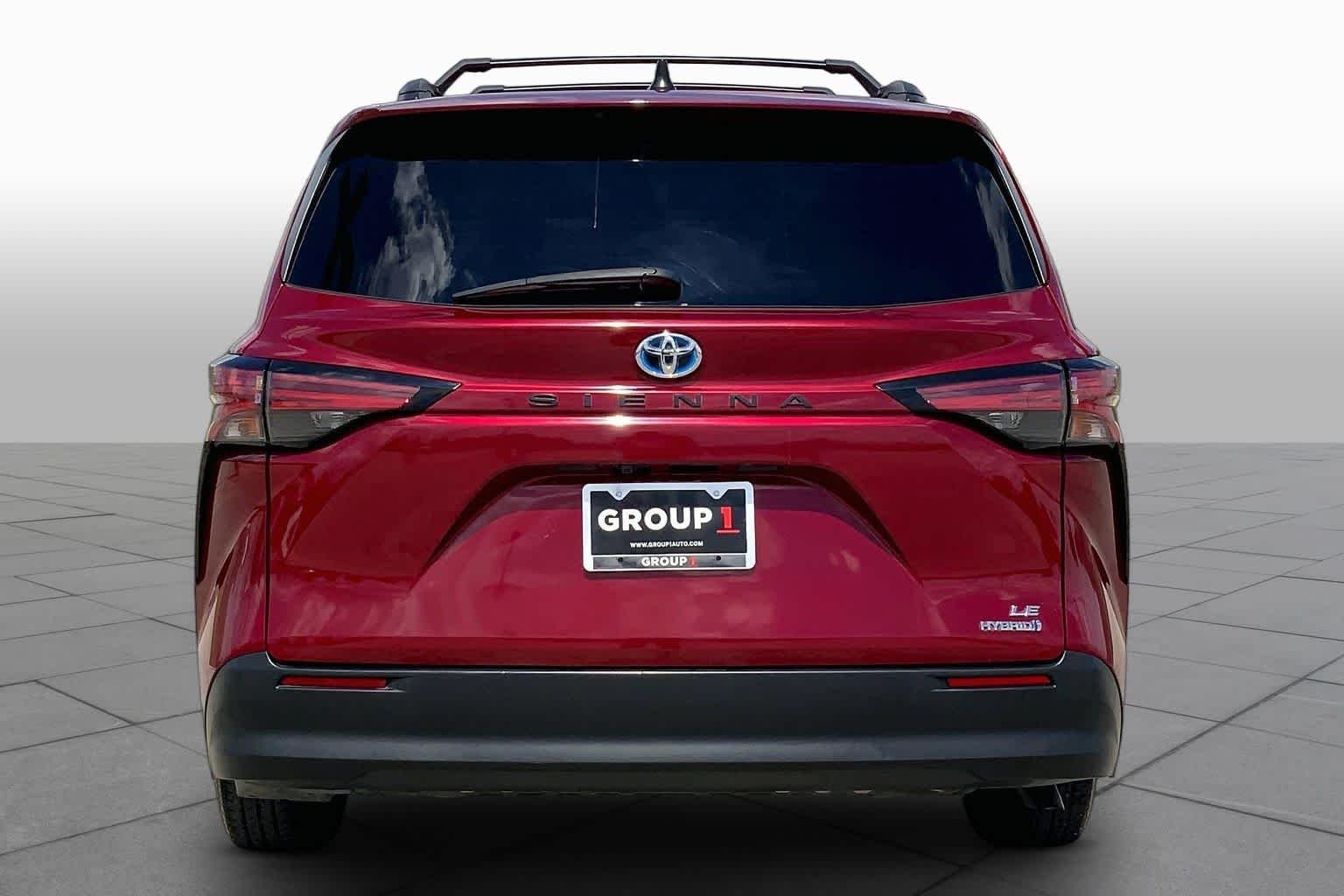 Used 2022 Ruby Flare Pearl Toyota LE image 5