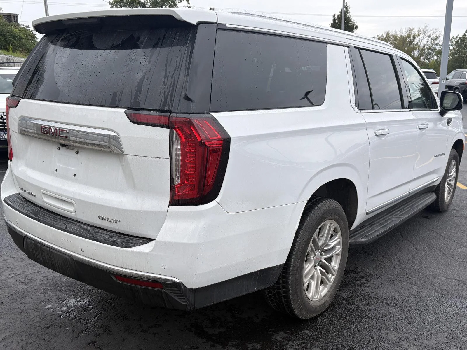 Used 2022 Summit White GMC SLT image 7