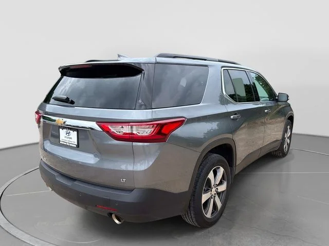 Used 2020 Gray Chevrolet 3LT image 4