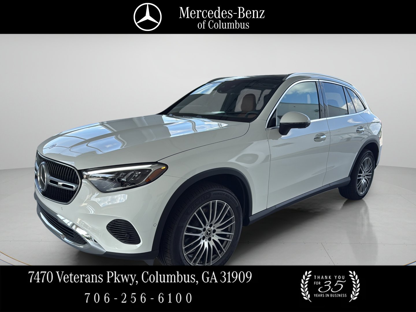 New 2026 Polar White Mercedes-Benz GLC 300 image 1