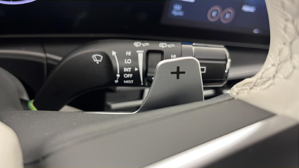 New 2026 Gray Hyundai SEL image 25