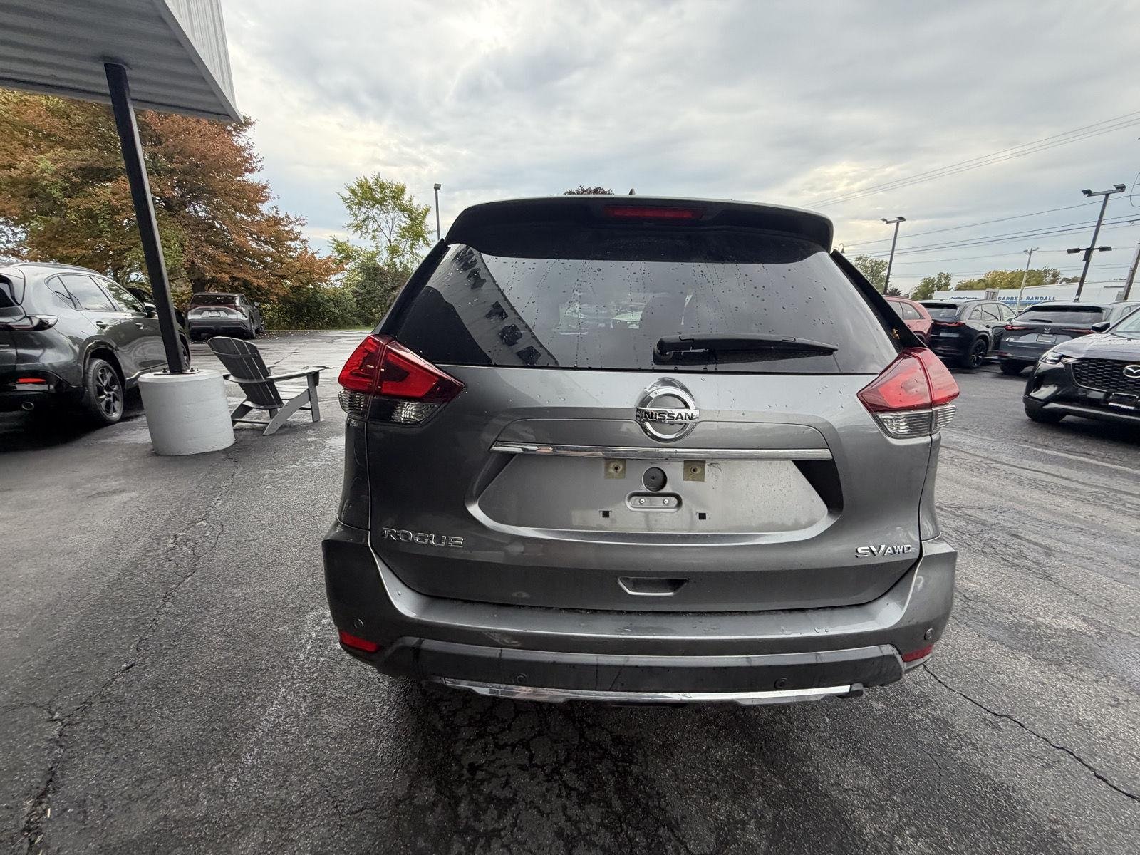 Used 2020 Gun Metallic Nissan SV image 6