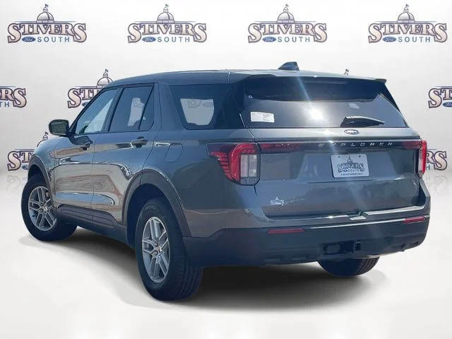 New 2026 Gray Ford Active image 5