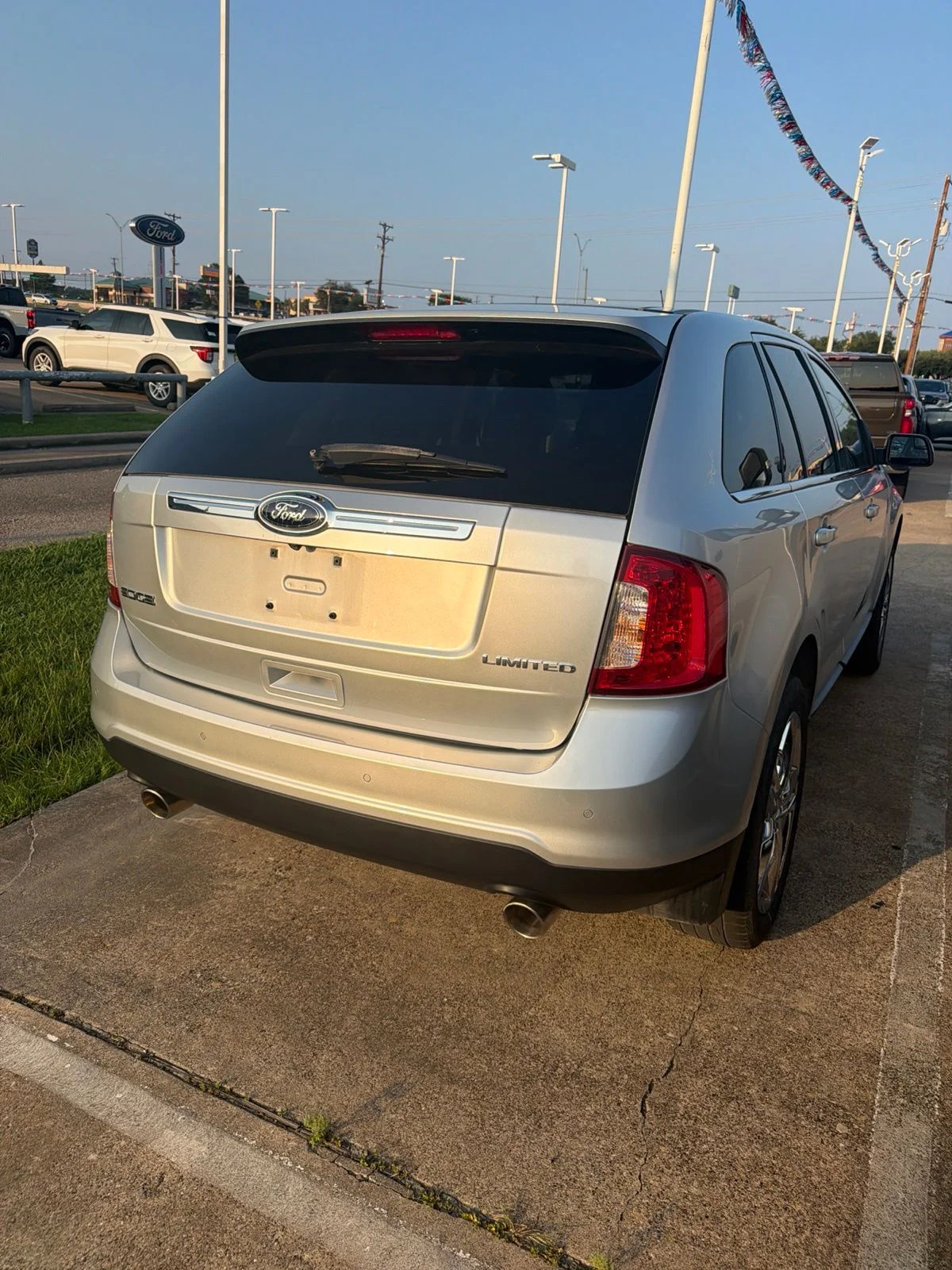 Used 2013 Silver Ford Limited image 2