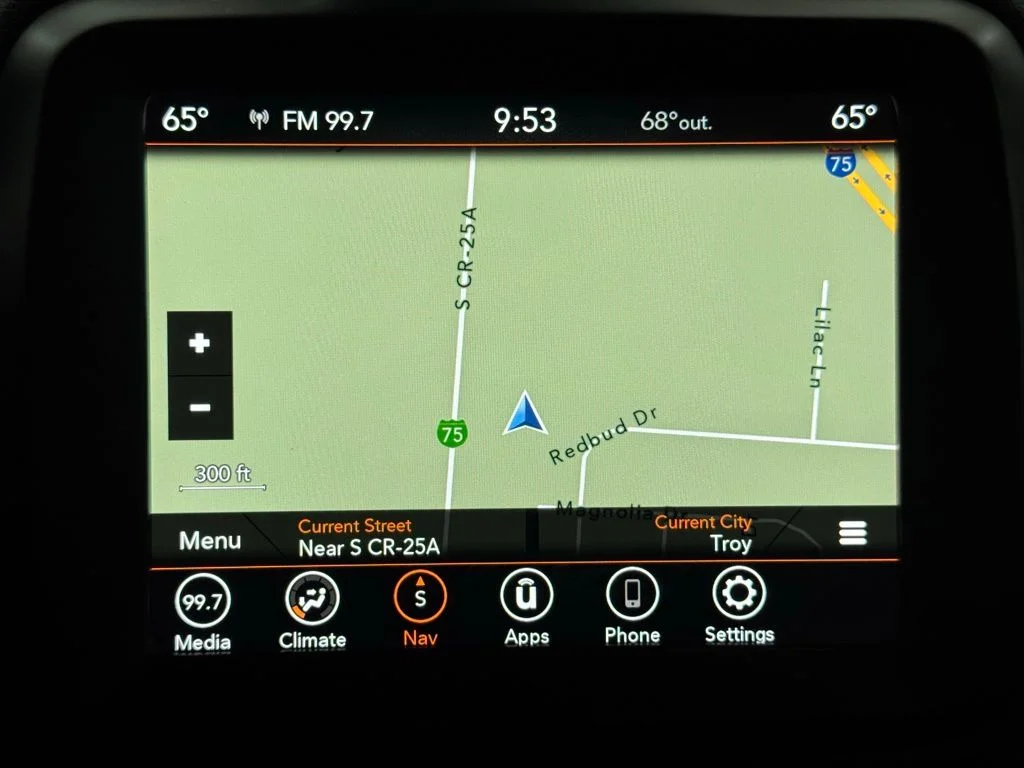Used 2023 Graphite Gray Jeep Latitude image 24