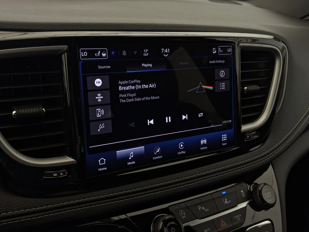 New 2026 Black Chrysler Select - - AWD - Full Sunroof - S Appearance - 360 Camera - Remote Start & More! image 22