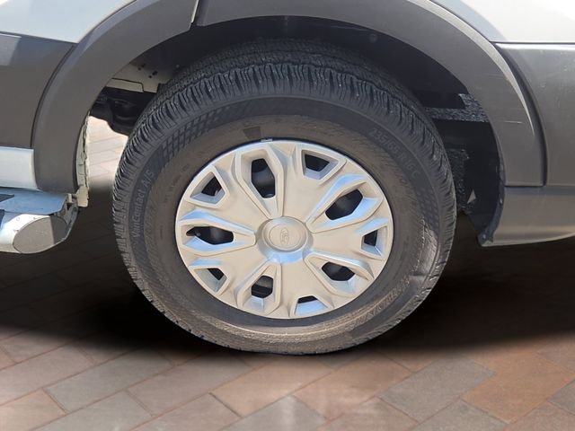Used 2025 Oxford White Ford Base image 4