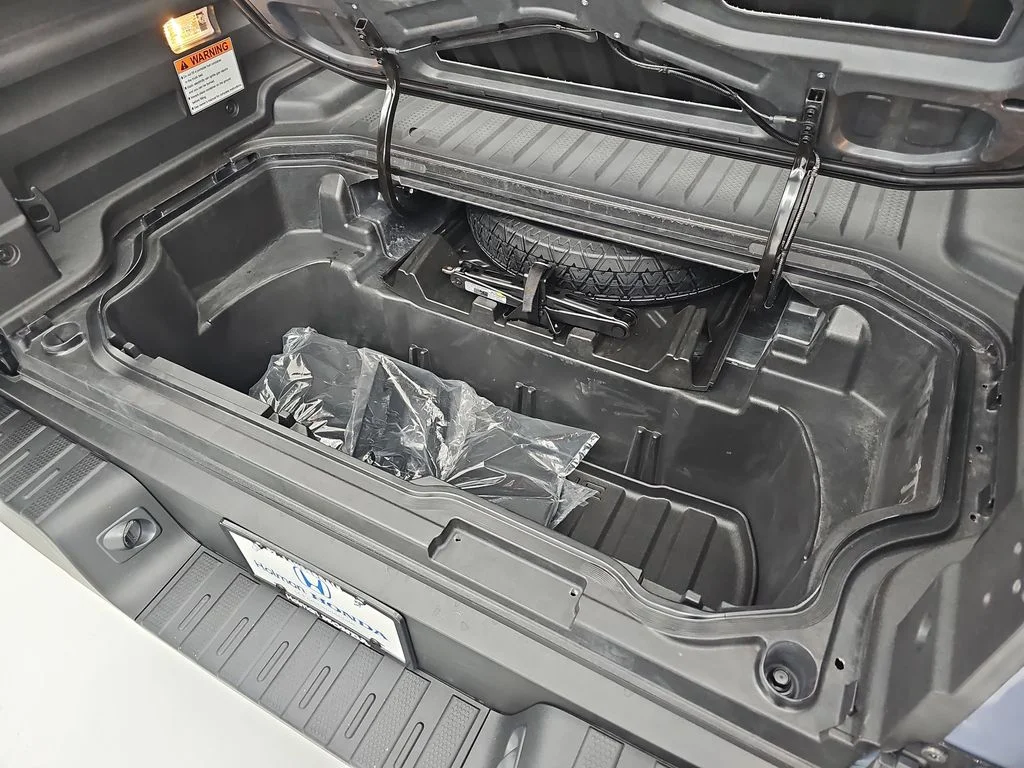 New 2026 Sonic Gray Pearl Honda RTL image 17