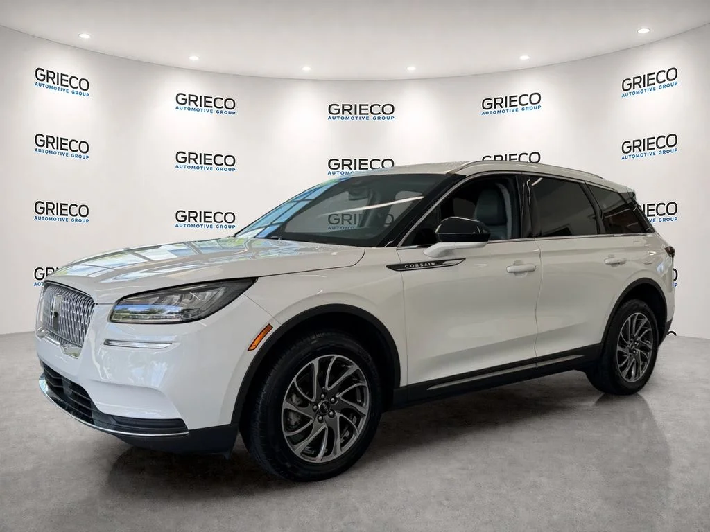 Used 2022 White Lincoln Standard image 3