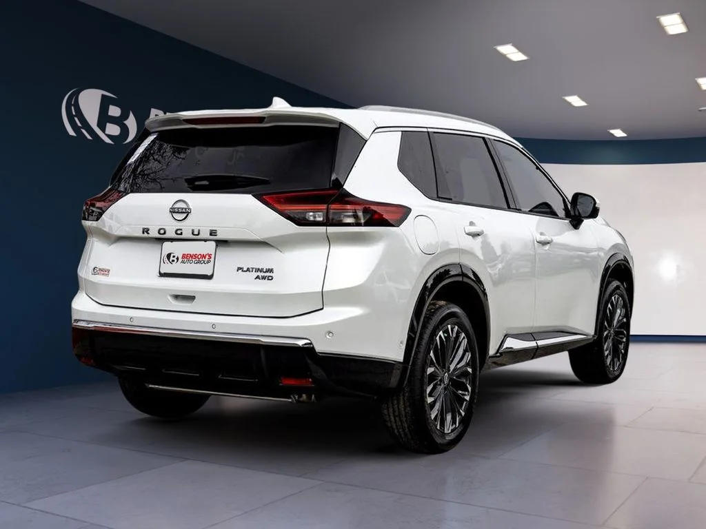 New 2026 White Nissan Platinum image 4