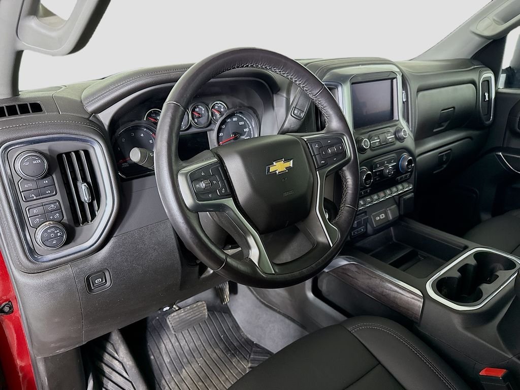 Used 2021 Red Chevrolet LTZ image 9