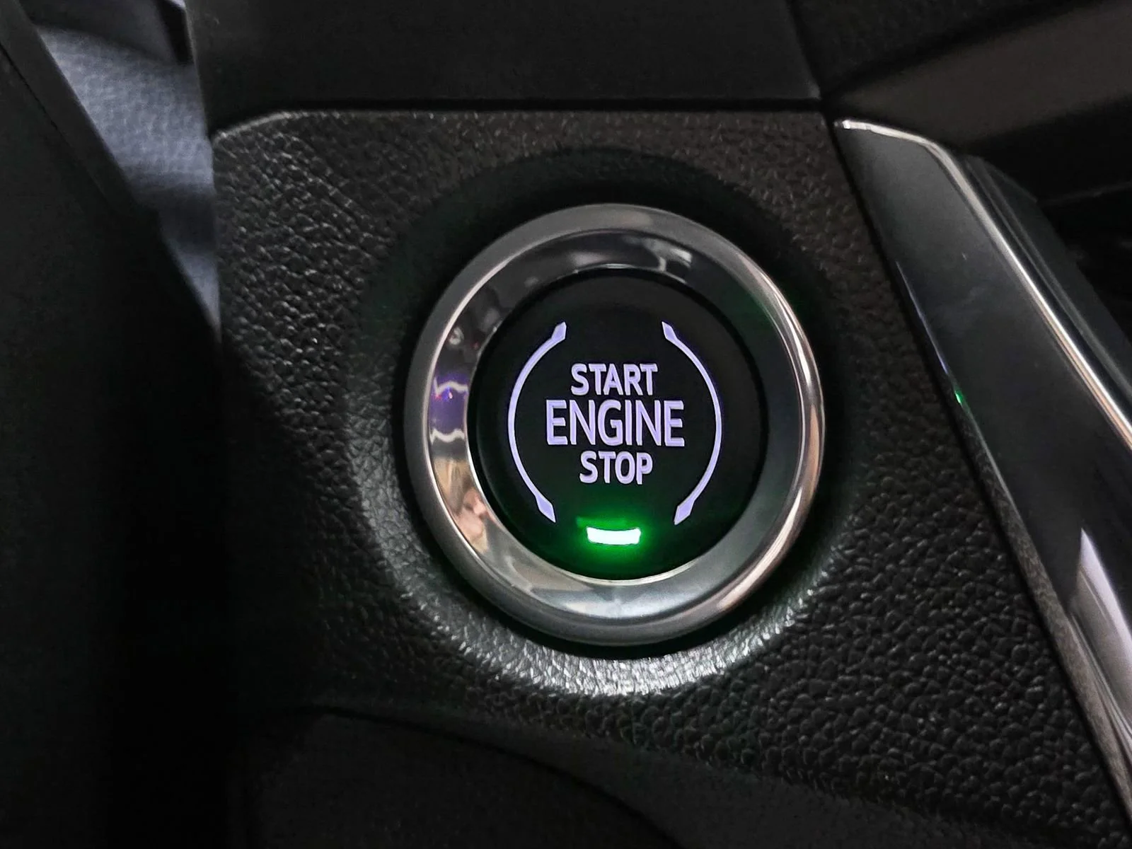 New 2026 Summit White Buick Preferred image 37