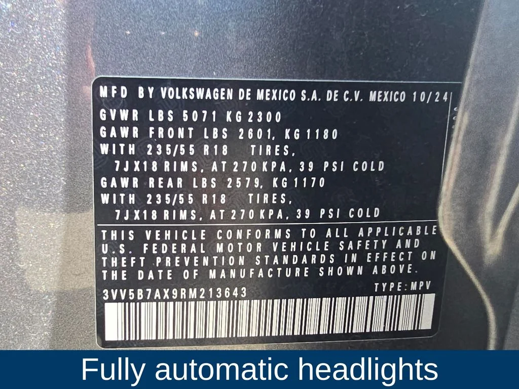 Used 2024  Volkswagen 2.0T Wolfsburg Edition image 11