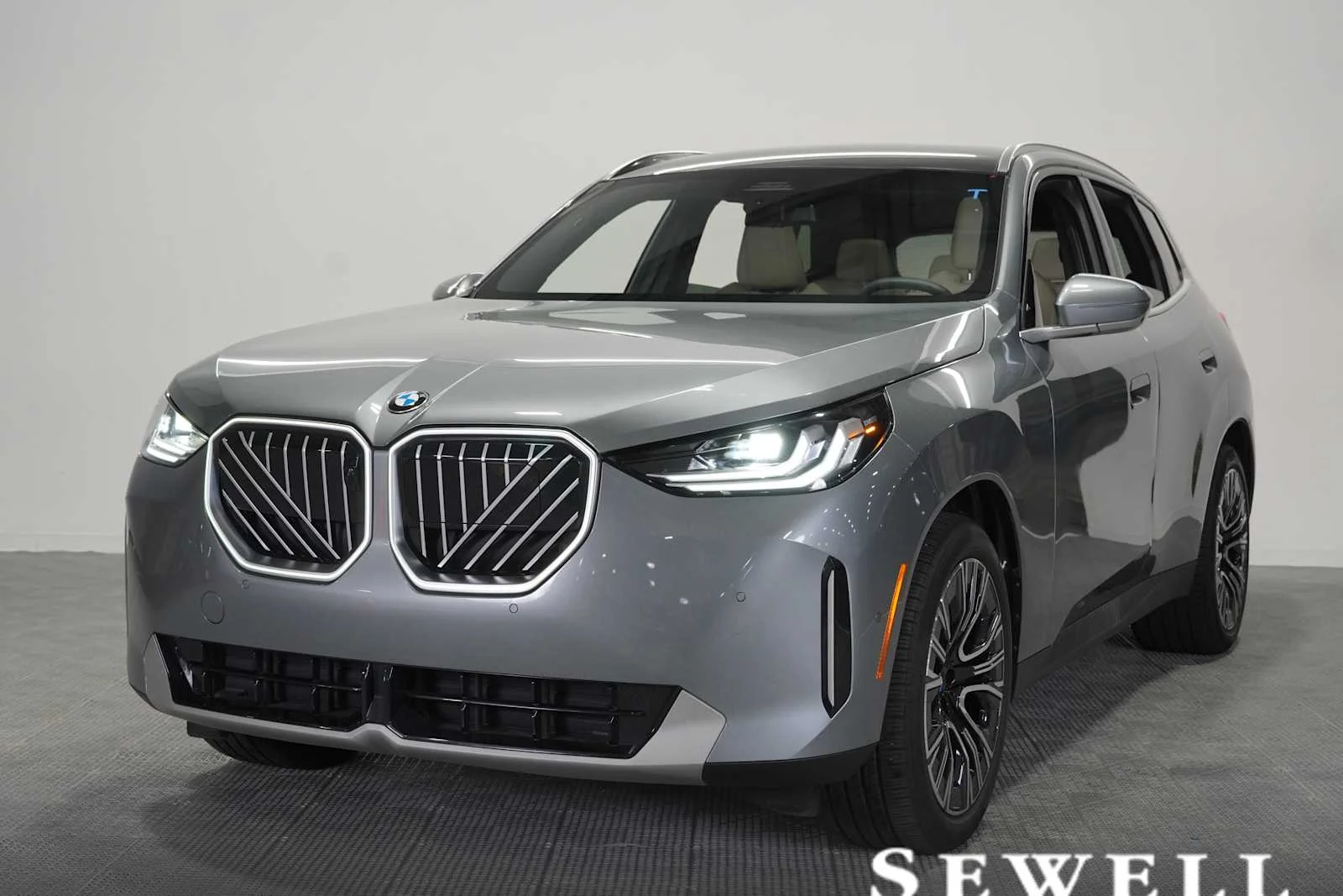 2025 BMW X3 30 XDRIVE's photo