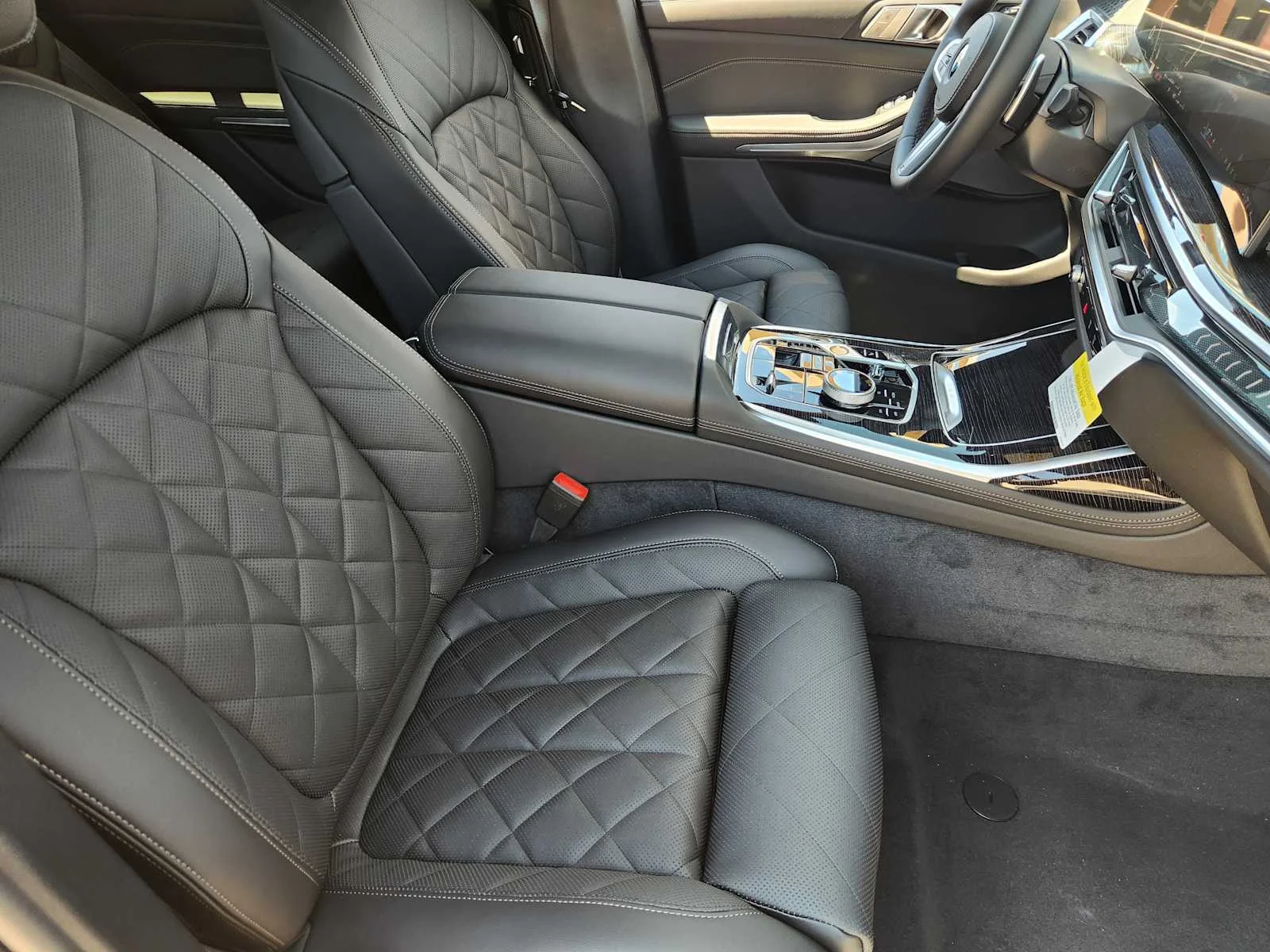 New 2027 Dravit Grey Metallic BMW xDrive40i image 5