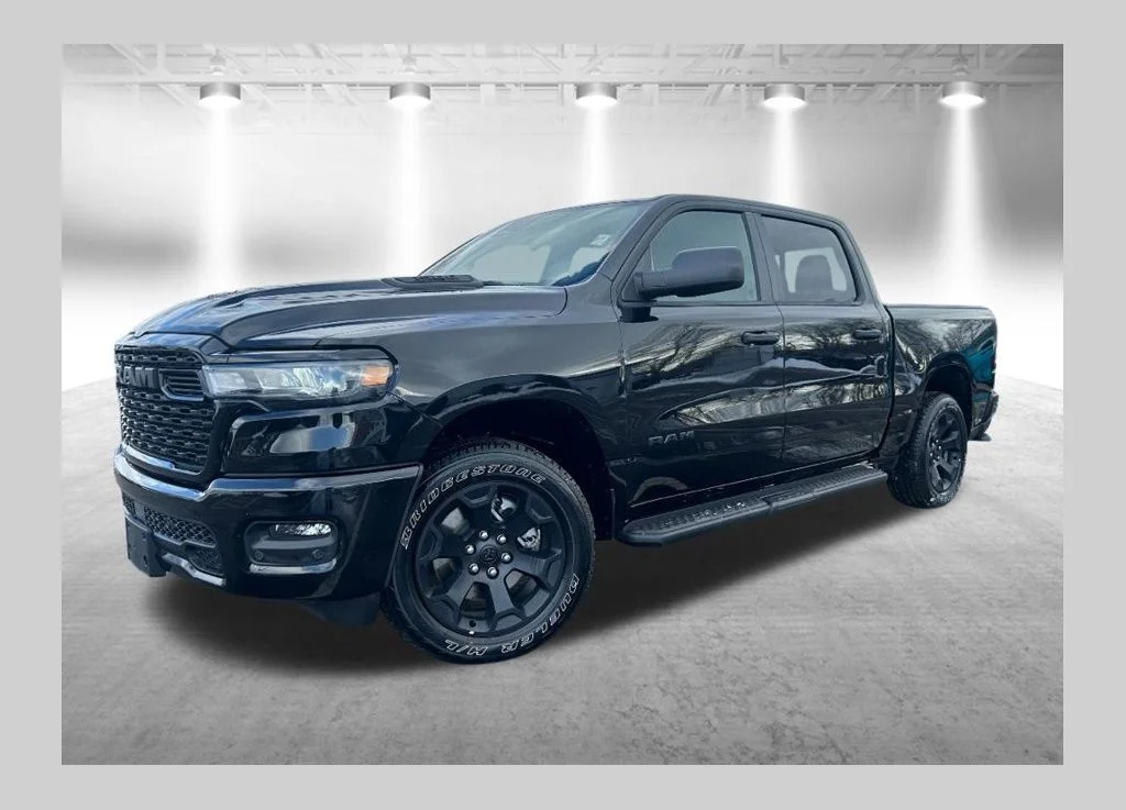 2026 RAM 1500 Express 4x4 Crew Cab 5'7's photo