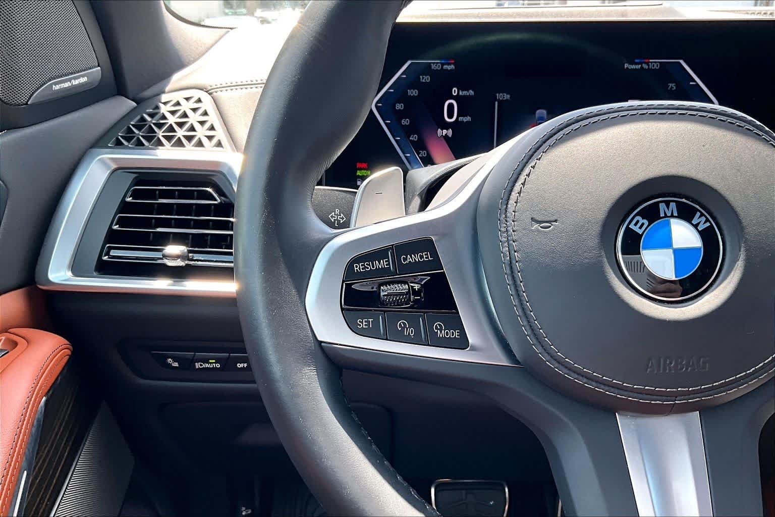 Used 2025 Brooklyn Grey Metallic BMW xDrive40i image 24