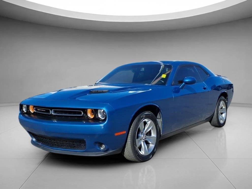 2021 Dodge Challenger SXT
