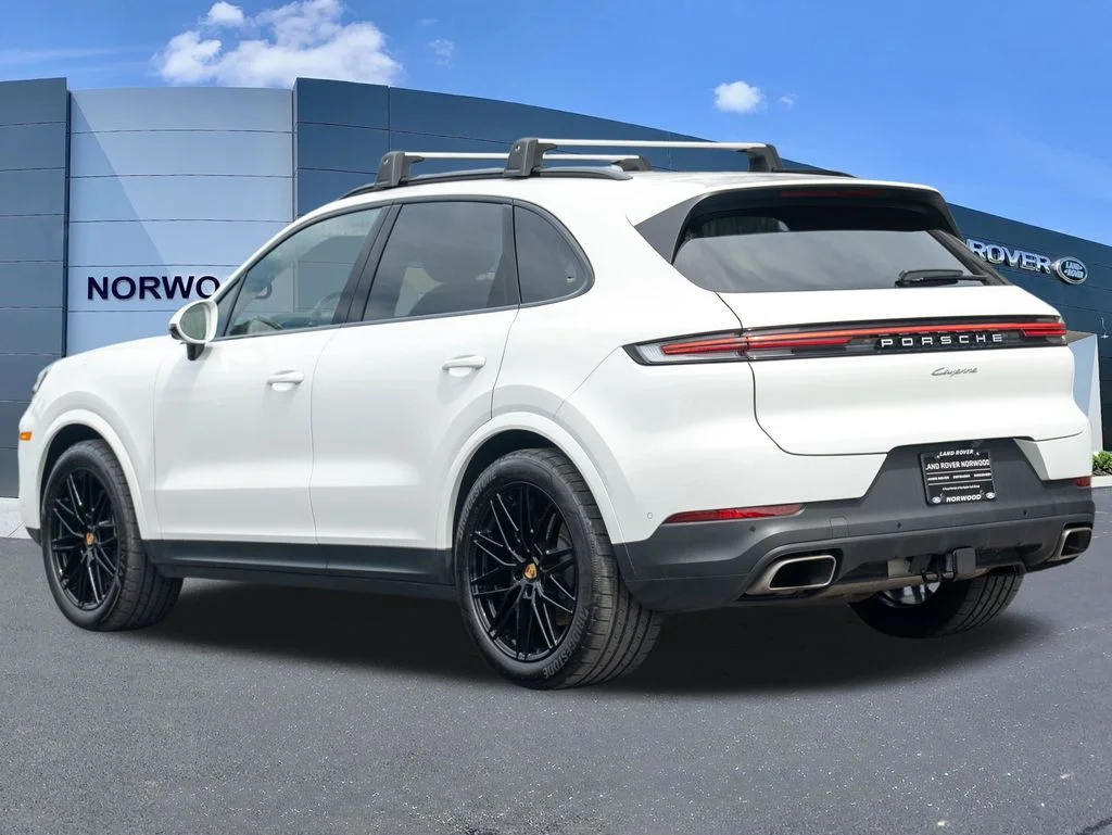 Used 2024 White Porsche Base image 6