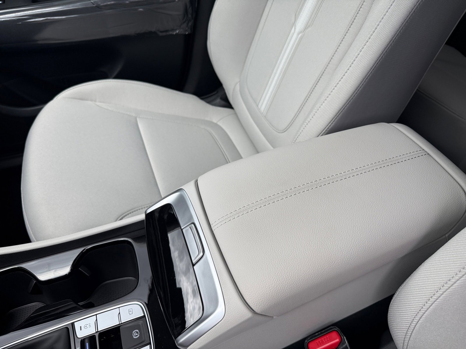 New 2026 Ecotronic Gray Hyundai SEL AWD image 14