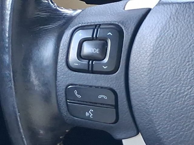 Used 2016 Black Lexus 200t image 11