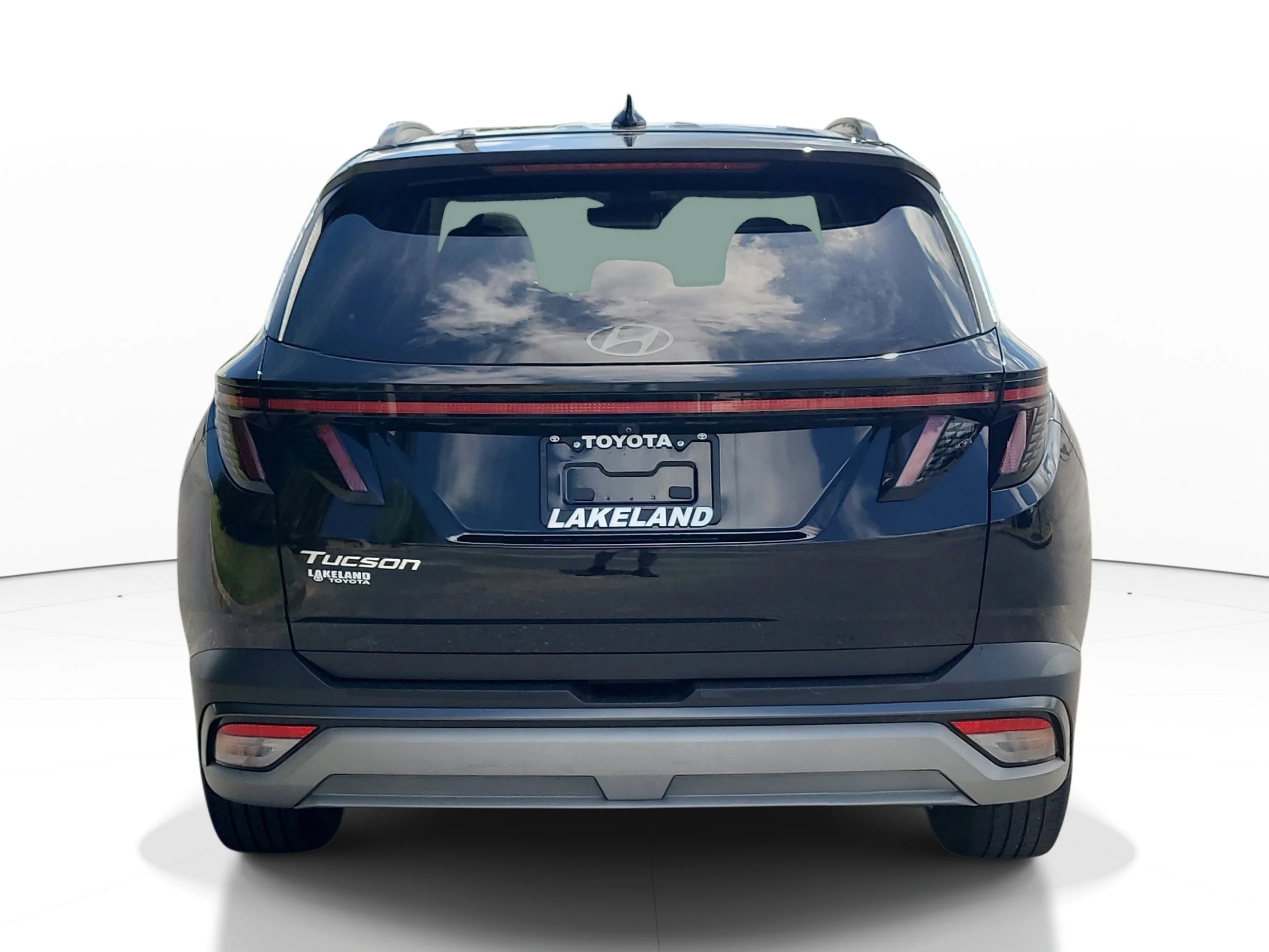 Used 2025 Phantom Black Hyundai SEL Convenience image 5