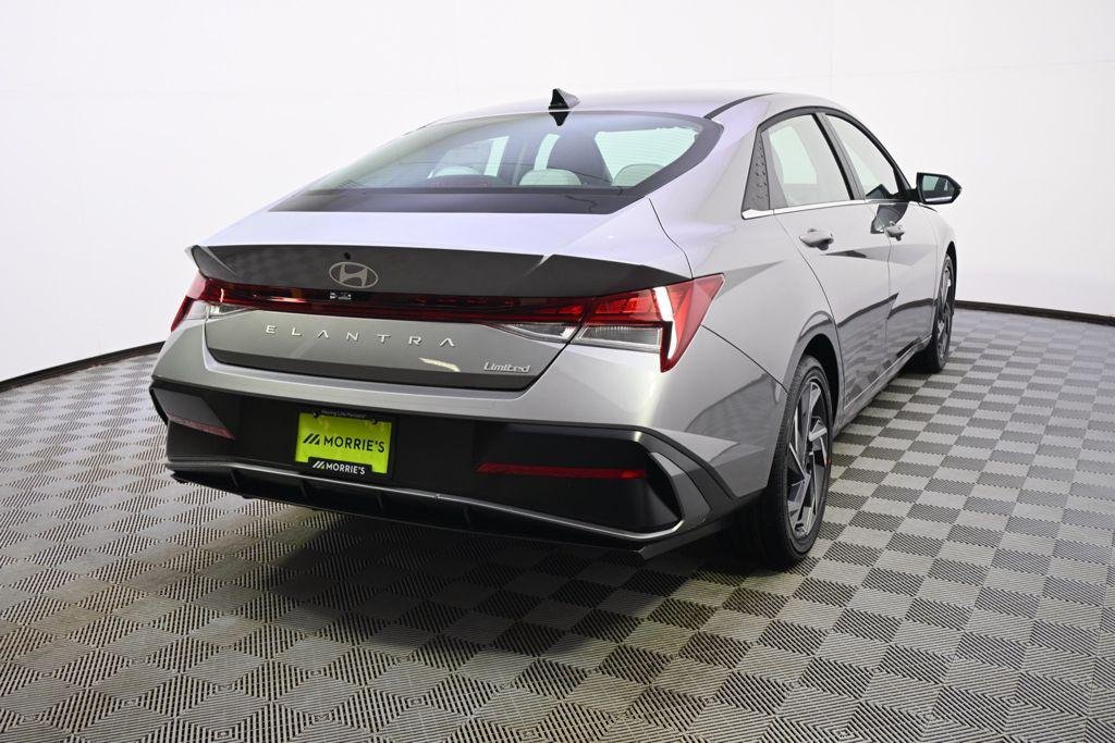 New 2026 Fluid Metal Hyundai Limited image 6