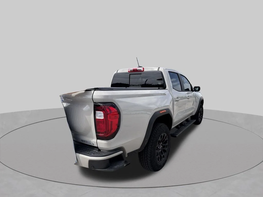 Used 2026 Beige GMC Elevation image 5