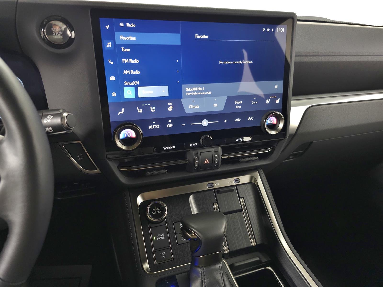 Used 2024 Black Lexus PREMIUM+ image 25