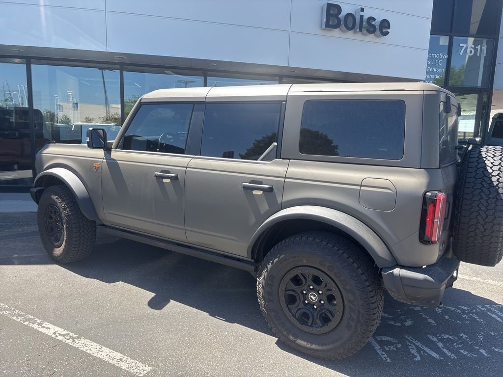 Used 2025 Gray Ford Badlands image 1