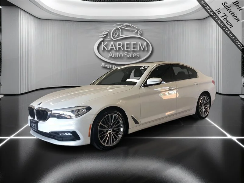 2017 BMW 5 Series 530i Sedan's photo