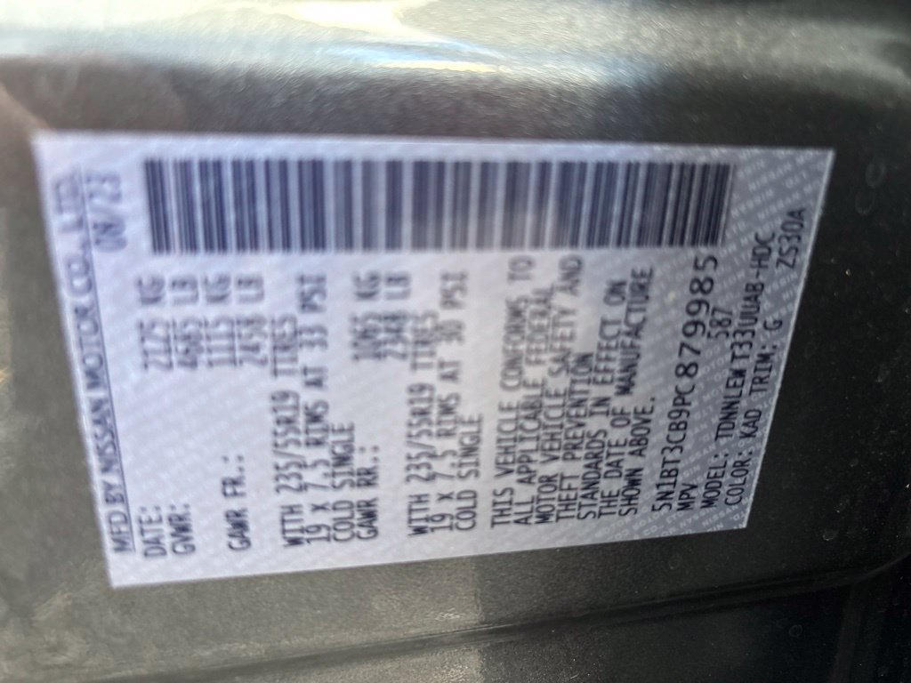 Used 2023 Gray Nissan SL image 10